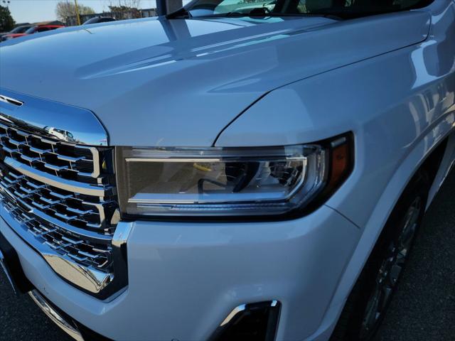2023 GMC Acadia AWD Denali