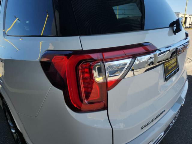 2023 GMC Acadia AWD Denali