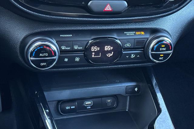 2025 Kia Soul GT-Line