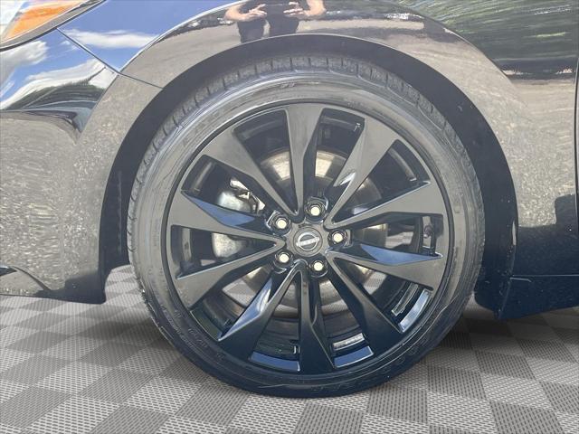 2023 Nissan Maxima SR Xtronic CVT
