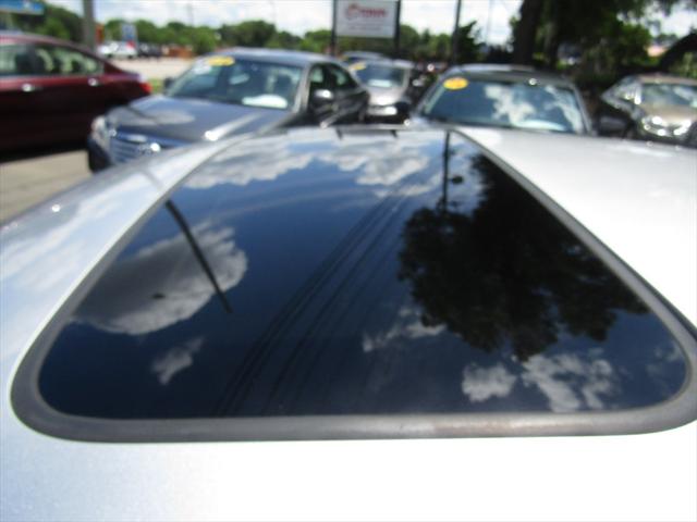 2006 Acura TSX 5-Speed AT