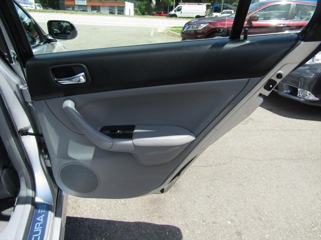 2006 Acura TSX 5-Speed AT