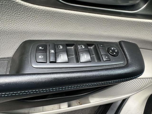 2021 Chrysler Pacifica Touring L FWD
