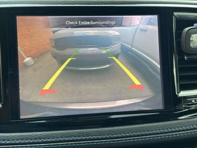 2021 Chrysler Pacifica Touring L FWD