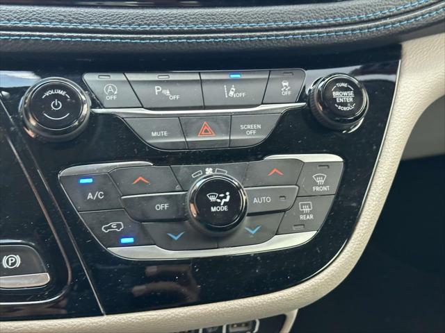2021 Chrysler Pacifica Touring L FWD