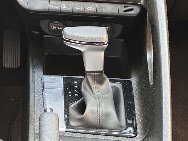 2023 Hyundai Elantra SEL IVT