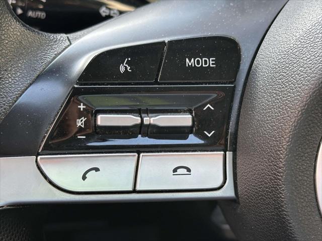 2023 Hyundai Elantra SEL IVT