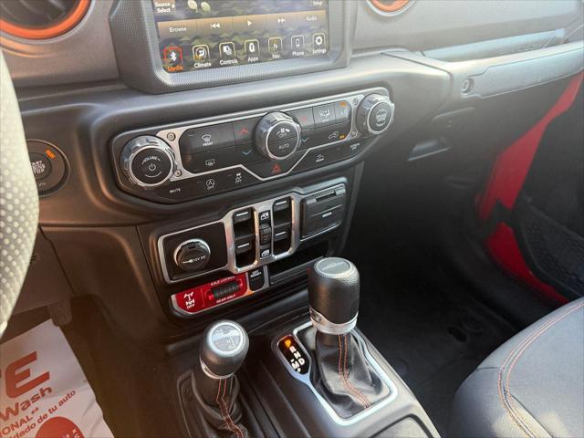 2022 Jeep Gladiator Sport