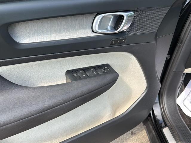Used 2023 Volvo XC40 B5 Plus Bright Theme For Sale in Jackson, MI