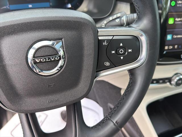 Used 2023 Volvo XC40 B5 Plus Bright Theme For Sale in Jackson, MI