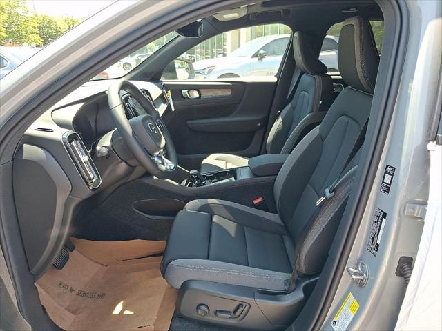 2026 Volvo EX40 Plus, Twin Motor, Fully electric