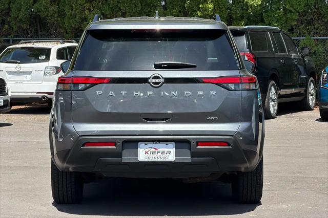 2025 Nissan Pathfinder SV 4WD