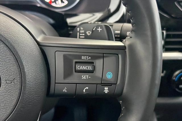 2025 Nissan Pathfinder SV 4WD