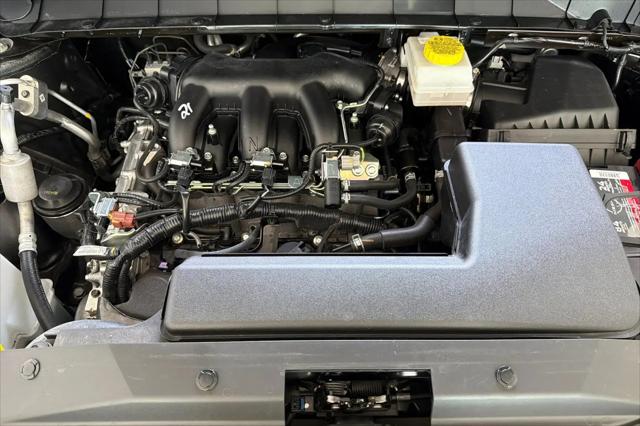 2025 Nissan Pathfinder SV 4WD