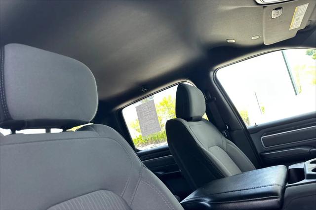 2021 Ram 1500 Big Horn Crew Cab 4x4 6'4" Box