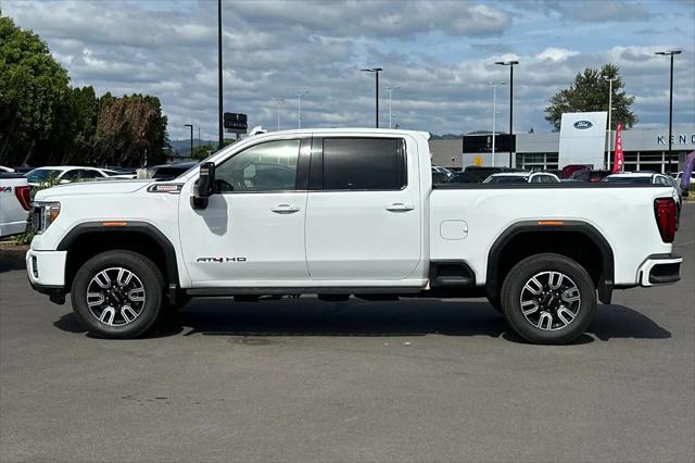2022 GMC Sierra 2500HD 4WD Crew Cab Standard Bed AT4