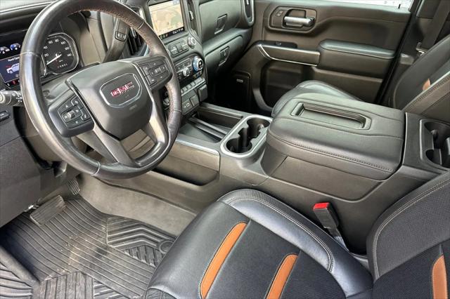 2022 GMC Sierra 2500HD 4WD Crew Cab Standard Bed AT4