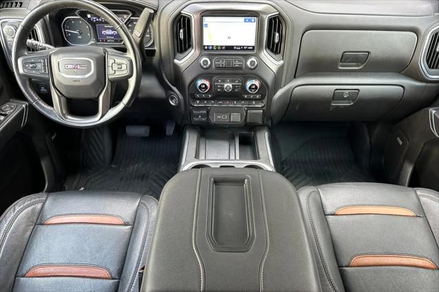 2022 GMC Sierra 2500HD 4WD Crew Cab Standard Bed AT4