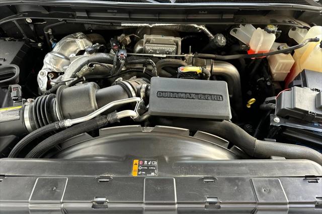2022 GMC Sierra 2500HD 4WD Crew Cab Standard Bed AT4