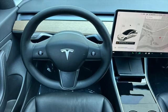 2020 Tesla Model 3 Standard Range Rear-Wheel Drive