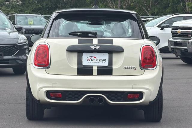 2016 MINI Hardtop Cooper S