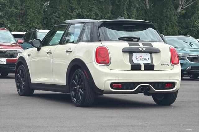 2016 MINI Hardtop Cooper S
