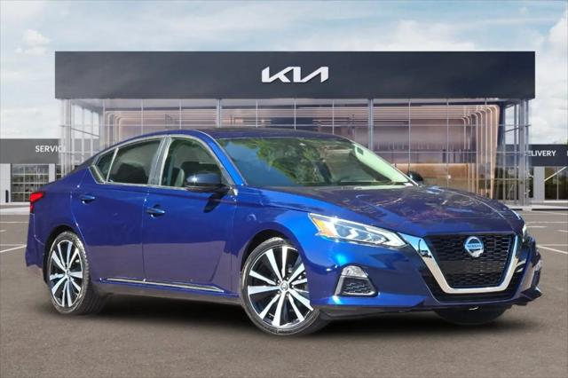 2021 Nissan Altima SR FWD