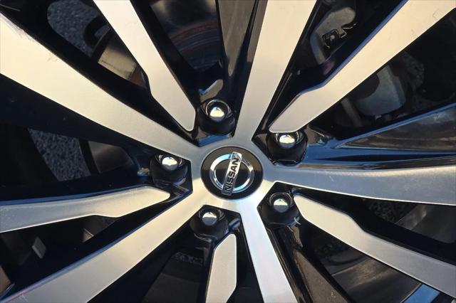 2021 Nissan Altima SR FWD
