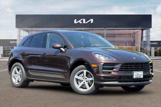 2021 Porsche Macan Macan