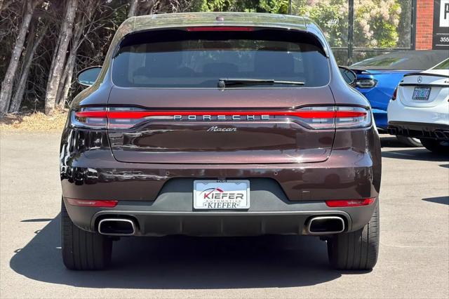 2021 Porsche Macan Macan