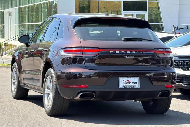 2021 Porsche Macan Macan