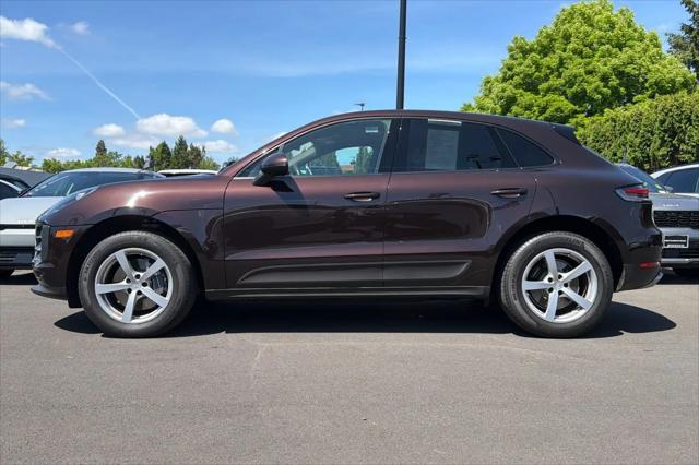2021 Porsche Macan Macan