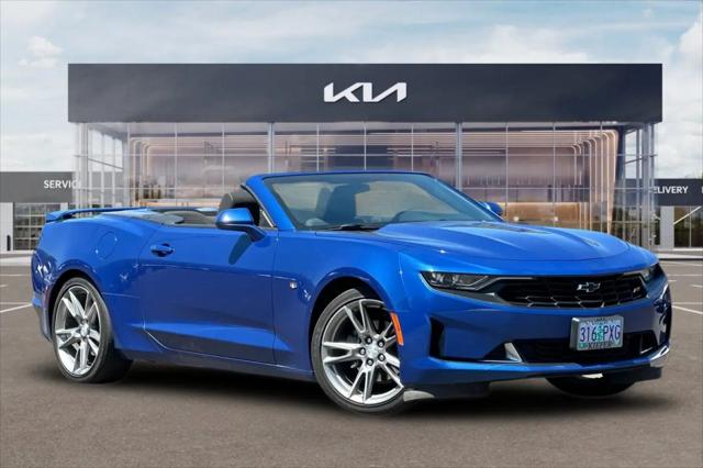 2020 Chevrolet Camaro RWD Convertible 1LT