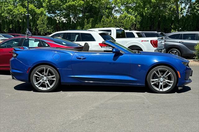 2020 Chevrolet Camaro RWD Convertible 1LT