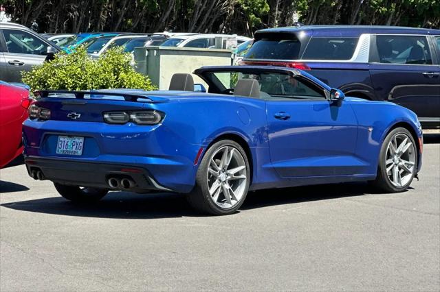 2020 Chevrolet Camaro RWD Convertible 1LT