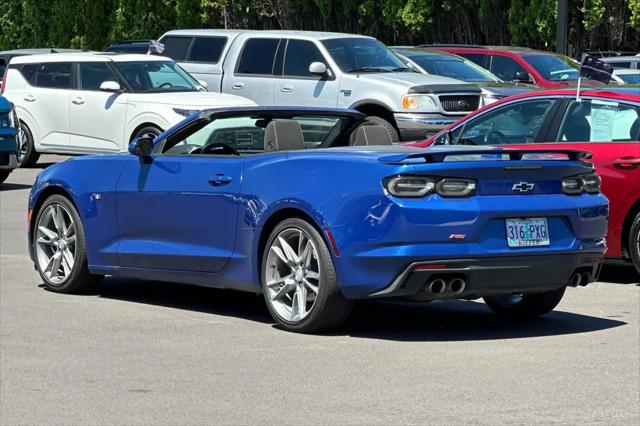 2020 Chevrolet Camaro RWD Convertible 1LT