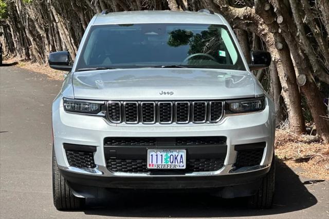 2023 Jeep Grand Cherokee L Laredo 4x4