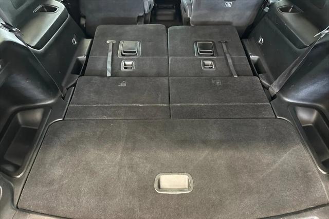 2023 Jeep Grand Cherokee L Laredo 4x4