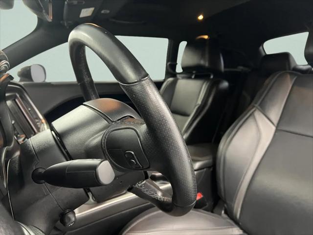 2017 Dodge Challenger SXT Plus