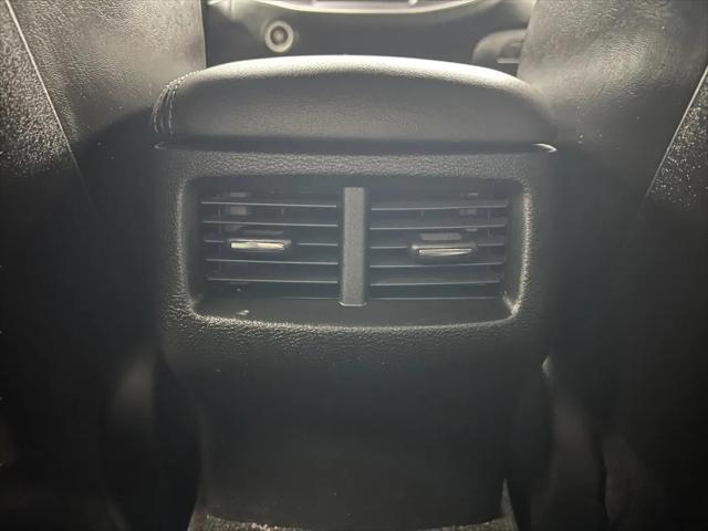 2017 Dodge Challenger SXT Plus
