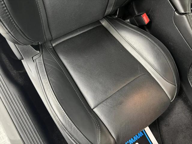 2017 Dodge Challenger SXT Plus