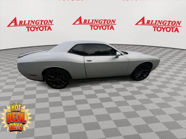 2021 Dodge Challenger SXT