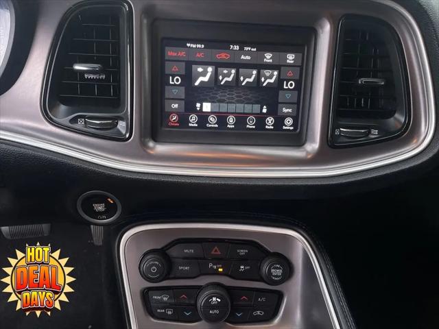 2021 Dodge Challenger SXT