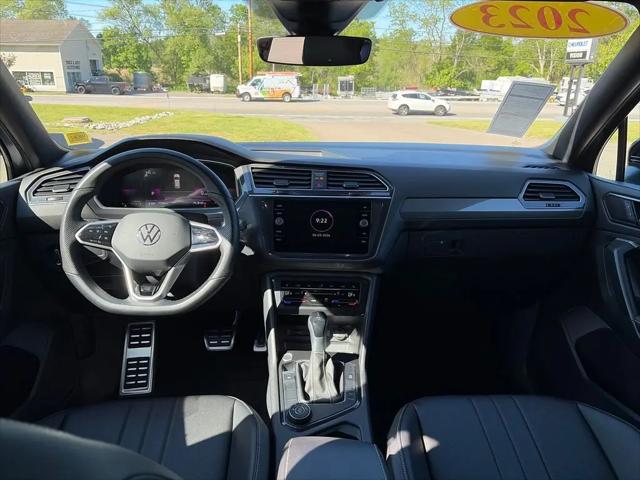 2023 Volkswagen Tiguan 2.0T SE R-Line Black