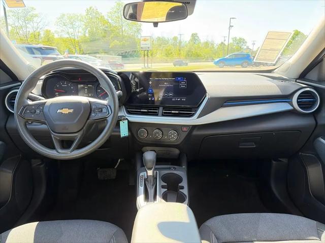 2024 Chevrolet Trax FWD SP