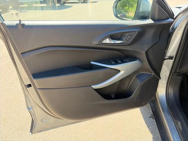 2024 Chevrolet Trax FWD SP