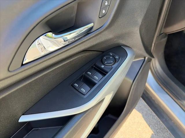 2024 Chevrolet Trax FWD SP
