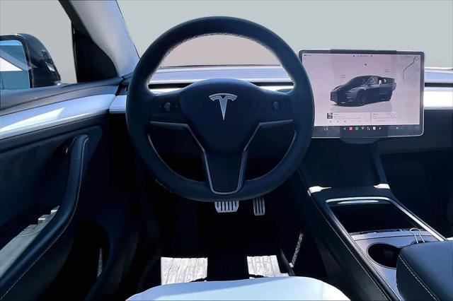2024 Tesla Model Y Performance Dual Motor All-Wheel Drive