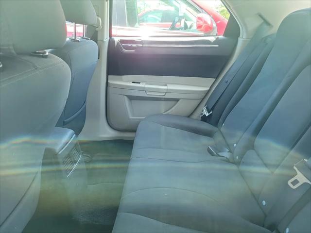 2007 Chrysler 300 Base