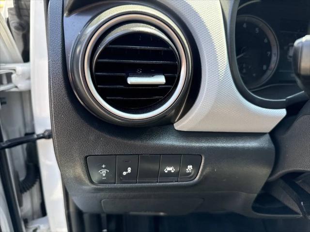 2021 Hyundai Kona SEL Plus